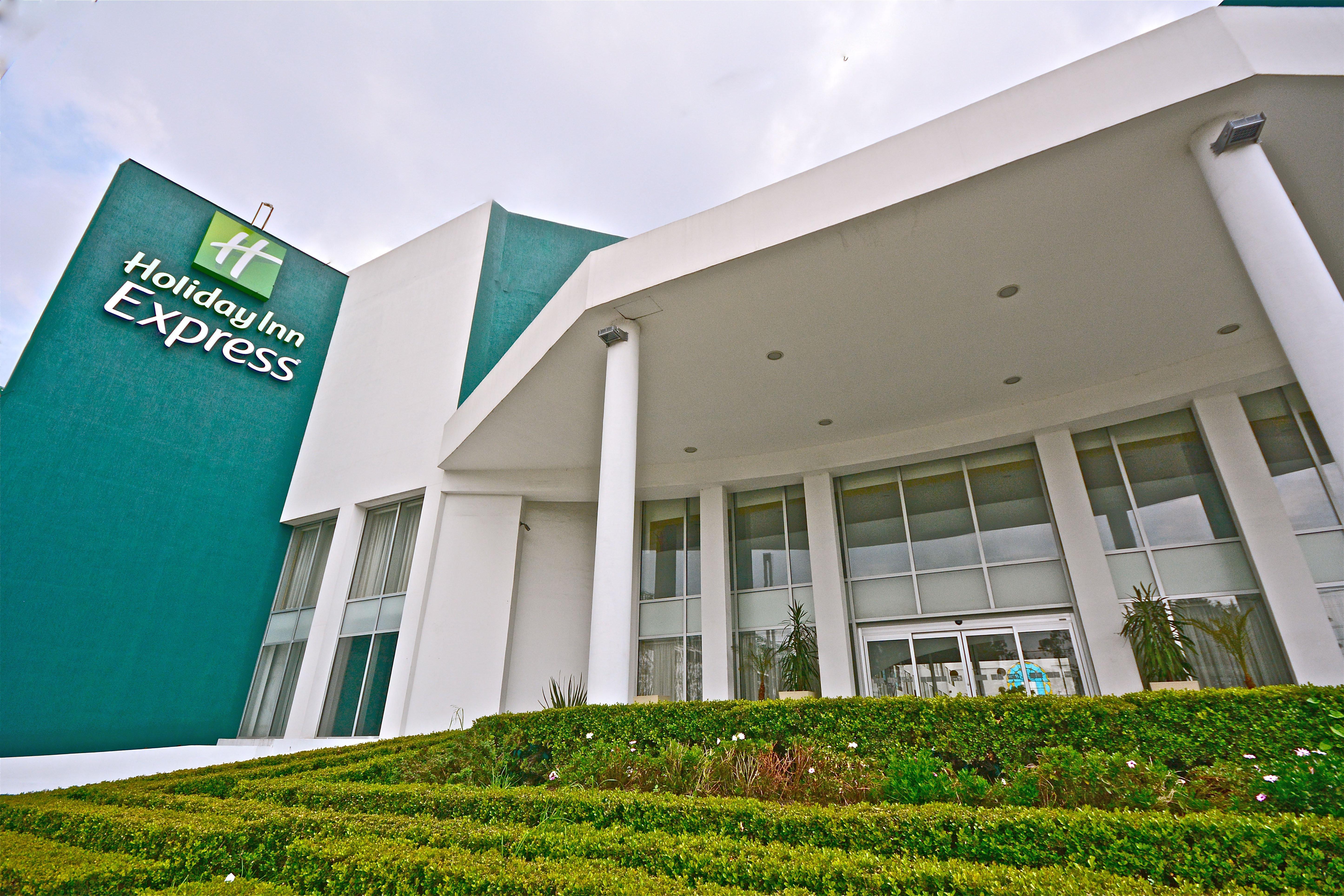 Holiday Inn Express Toluca By Ihg מראה חיצוני תמונה