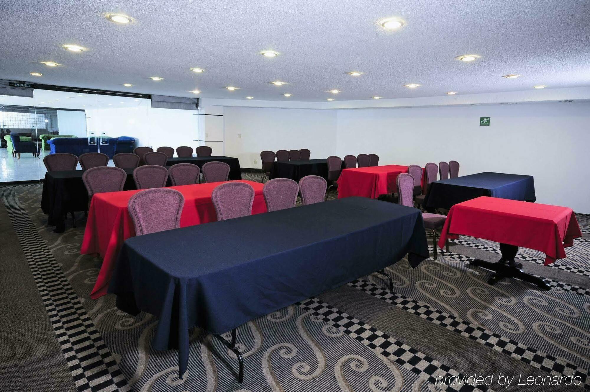 Holiday Inn Express Toluca By Ihg מראה חיצוני תמונה